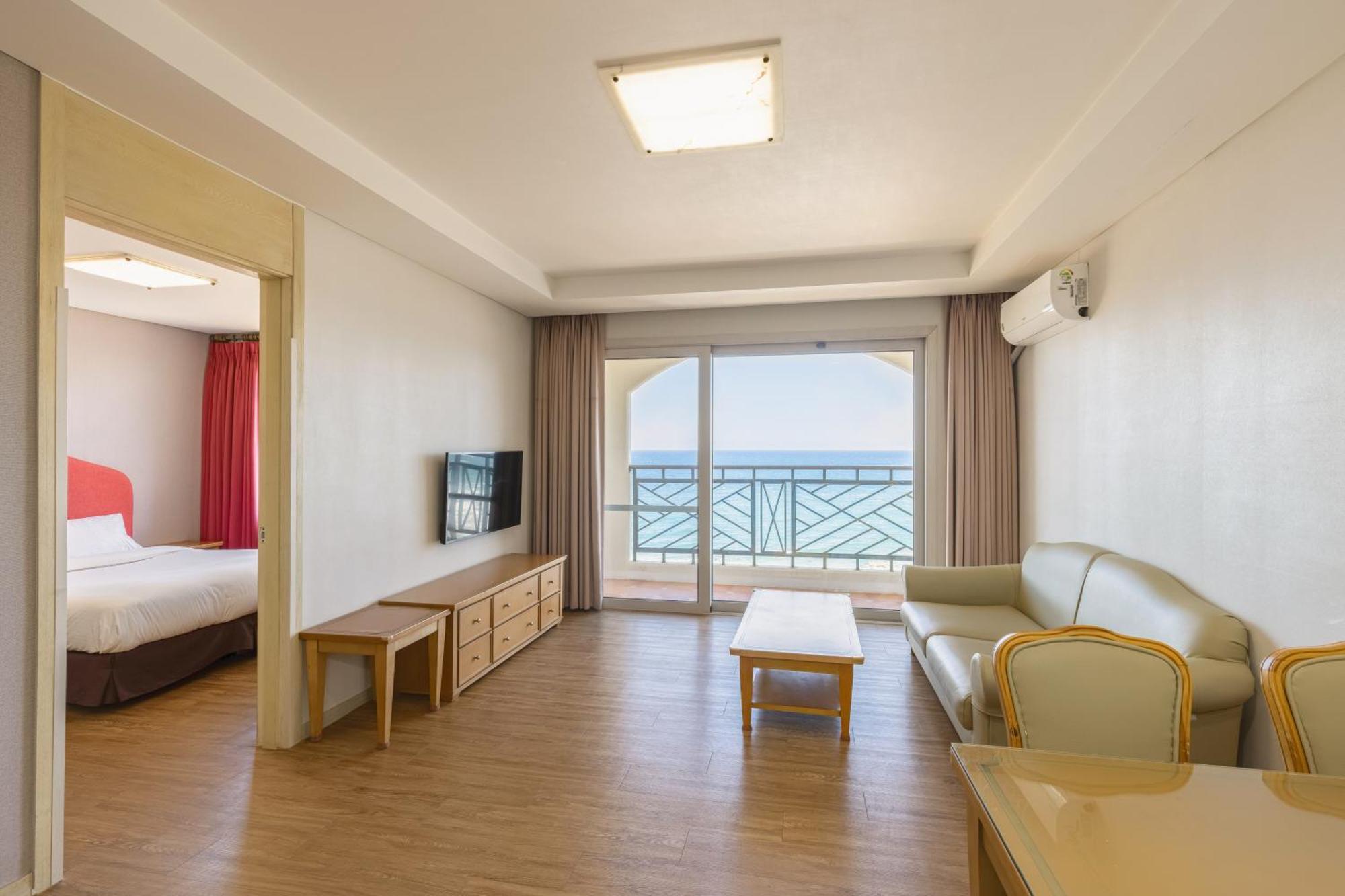 Sol Beach Yangyang Exterior foto